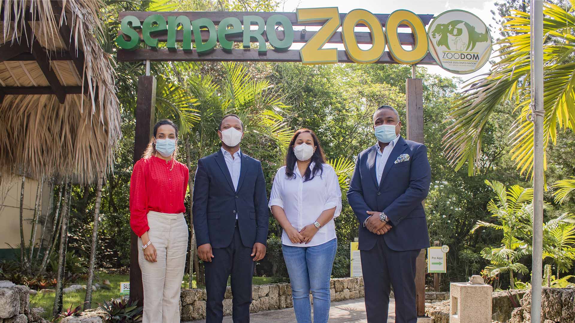 Edesur firma convenio para iluminar el Parque Zoológico Nacional